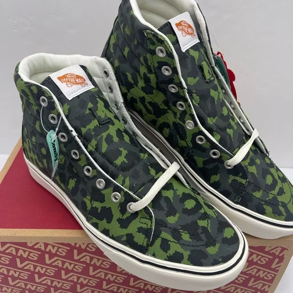 Vans Men’s COMFYCUSH Sk8-Hi Leopard Cactus/Skarab Sneakers Camo High-Tops